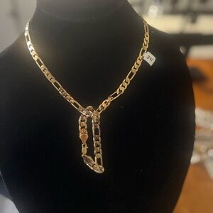 Cuban link set 18 in with bracelet Gold plated heavy 1year warranty